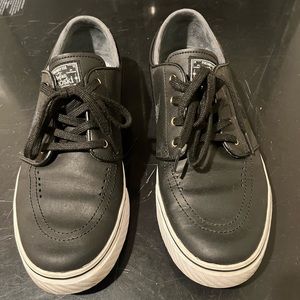 Nike SB Stefan Janoski Men’s 9.5 Black Leather